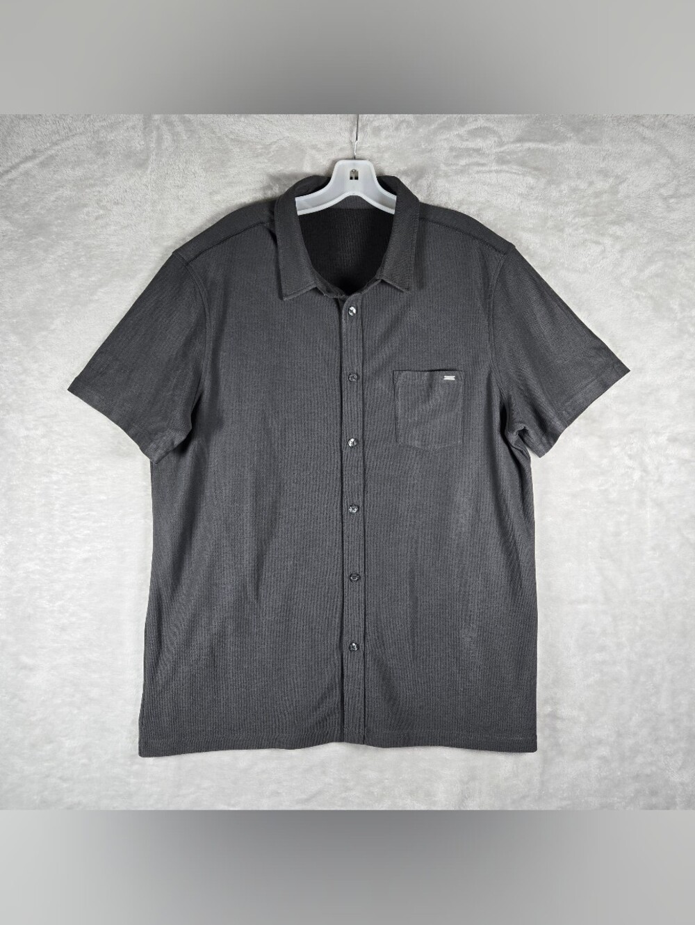 Vuori Ace Button Down Shirt Mens Size Extra Large Dark Gray Casual Performance